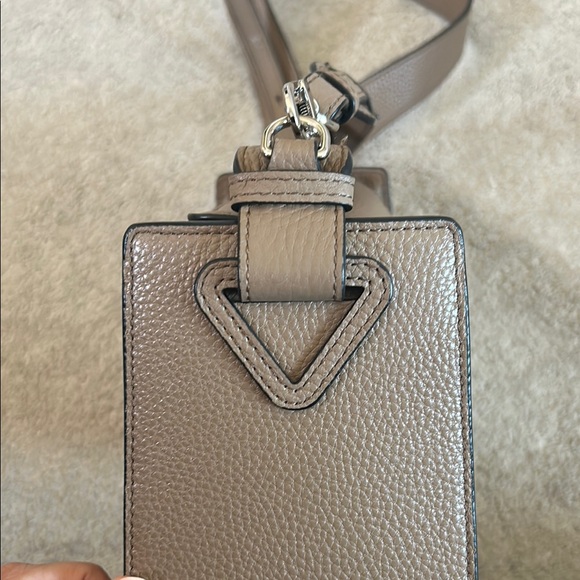 The Horse Clementine Bag in taupe - Picture 4 of 5